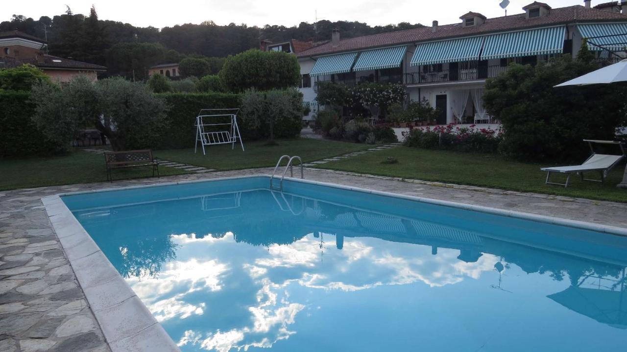 Il Gelso Di Barcuzzi Bed and Breakfast Lonato Εξωτερικό φωτογραφία