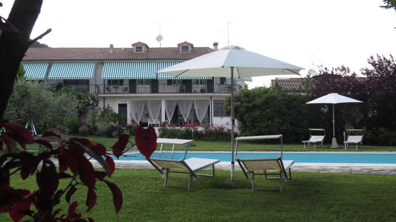 Il Gelso Di Barcuzzi Bed and Breakfast Lonato Εξωτερικό φωτογραφία