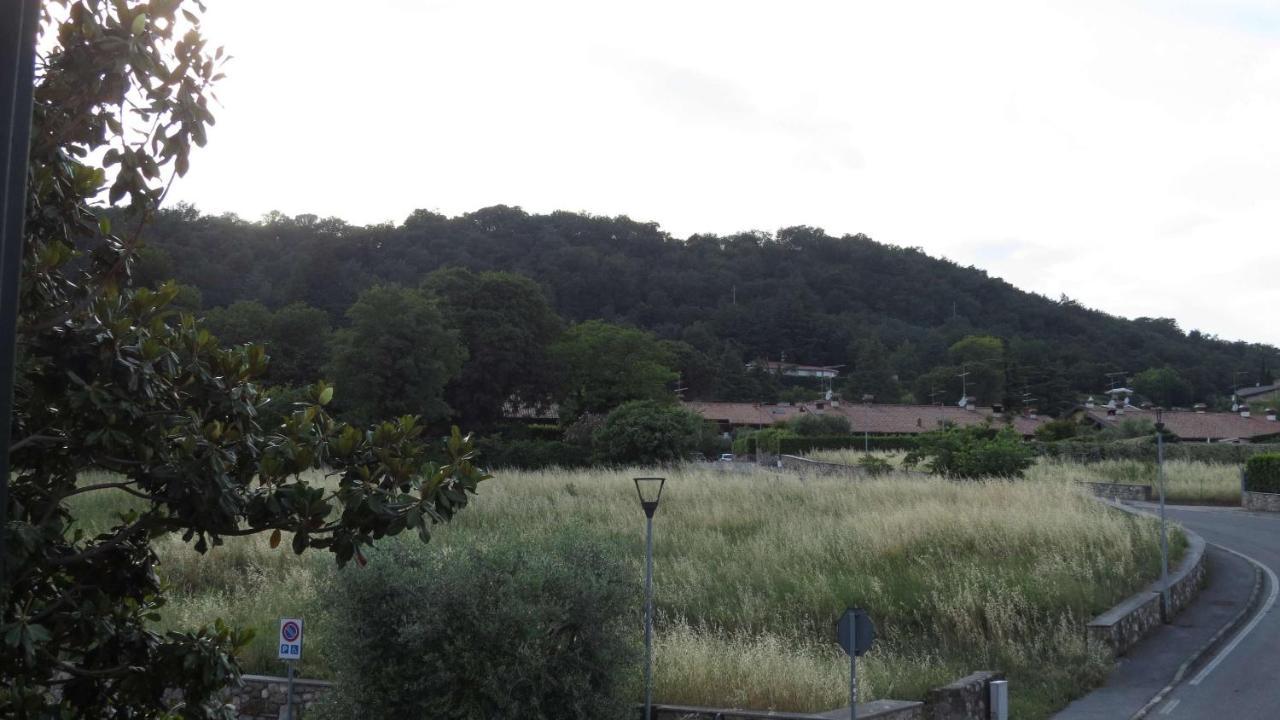 Il Gelso Di Barcuzzi Bed and Breakfast Lonato Εξωτερικό φωτογραφία