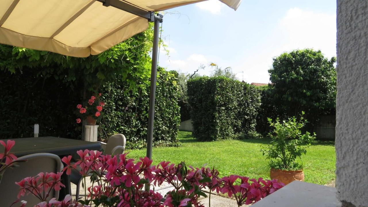 Il Gelso Di Barcuzzi Bed and Breakfast Lonato Εξωτερικό φωτογραφία