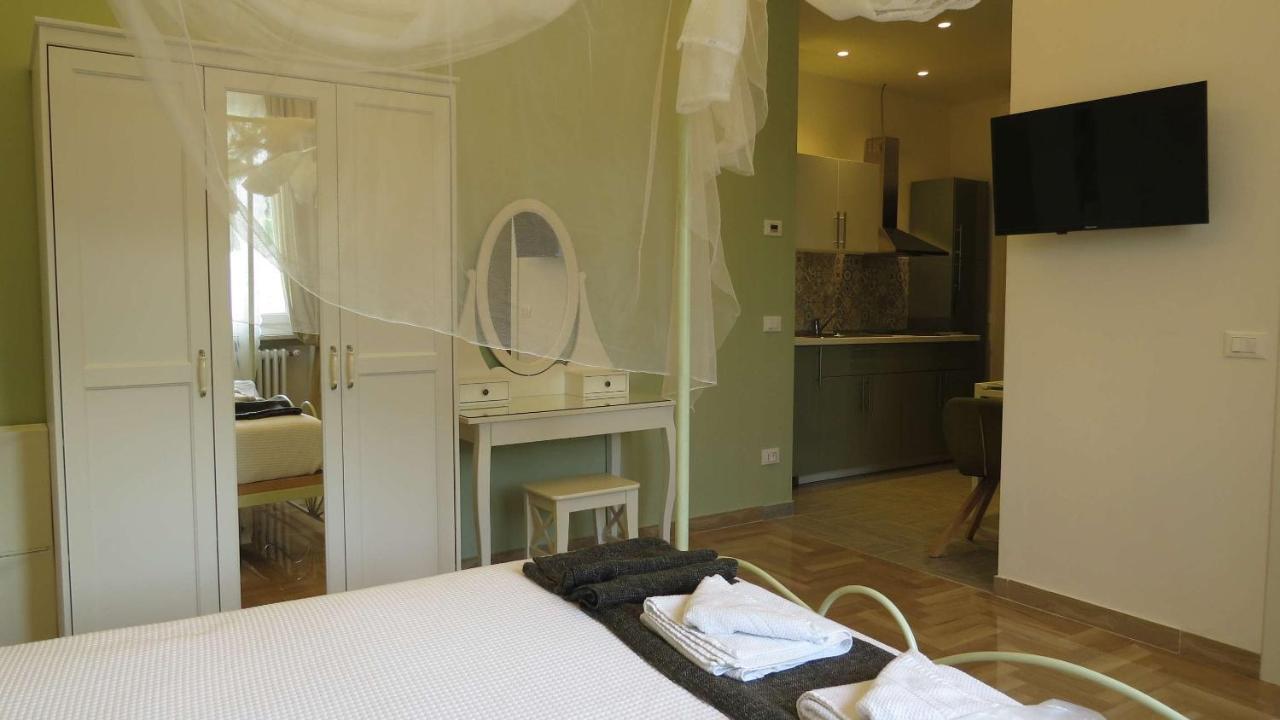 Il Gelso Di Barcuzzi Bed and Breakfast Lonato Εξωτερικό φωτογραφία