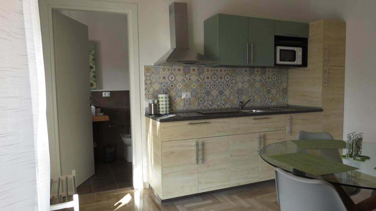 Il Gelso Di Barcuzzi Bed and Breakfast Lonato Εξωτερικό φωτογραφία