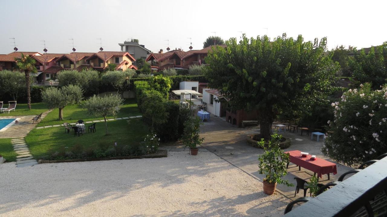 Il Gelso Di Barcuzzi Bed and Breakfast Lonato Εξωτερικό φωτογραφία